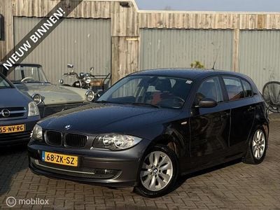 Grijs Occasion 2008 BMW 118 Executive Hatchback | € 2.995 (Eerlijke prijs)