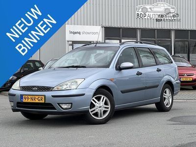 tweedehands Ford Focus Wagon 1.6-16V Trend AIRCO/LEER