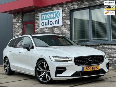 tweedehands Volvo V60 2.0 T5 R-Design 250pk Aut. PANORAMADAK l HUD l CAMERA l CARPLAY l LEDER l ORG.NL