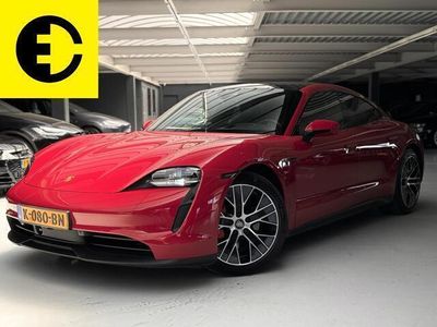 Porsche Taycan 4S