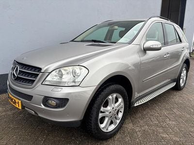 Grijs Gebruikt 2008 Mercedes ML350 SUV | € 14.950 (Eerlijke prijs)