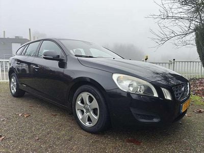 Zwart Occasion 2012 Volvo V60 R-Design Stationwagen | € 4.450 (Eerlijke prijs)