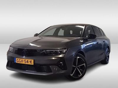 Grijs Occasion 2024 Opel Astra Stationwagen | € 24.425 (Goede deal)