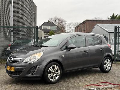 Grijs Gebruikt 2011 Opel Corsa Hatchback | € 3.499 (Goede deal)