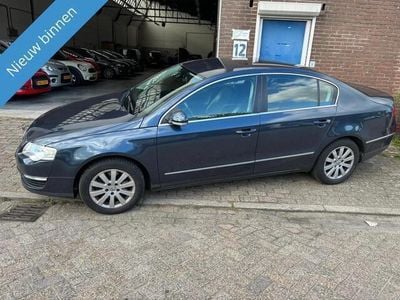 Occasion VW Passat Highline 140 PK (102 kW) 2008 Grijs Sedan