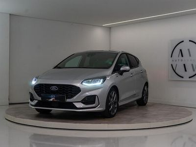 Grijs Gebruikt 2022 Ford Fiesta ST-Line Hatchback | € 16.980 (Eerlijke prijs)