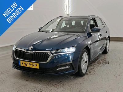 Blauw Occasion 2021 Skoda Octavia Business Line Stationwagen | € 17.795 (Eerlijke prijs)