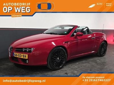 Rood Occasion 2007 Alfa Romeo Spider Exclusive Cabriolet | € 13.950 (Duur)