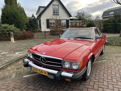 Rood Occasion 1987 Mercedes 560 Cabriolet | € 22.900