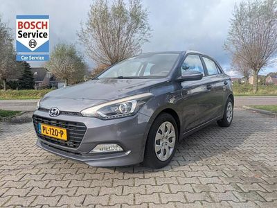 Grijs Gebruikt 2017 Hyundai i20 Comfort Hatchback | € 10.450 (Iets duurder)