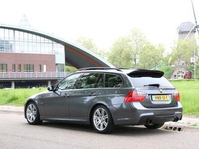 BMW 335