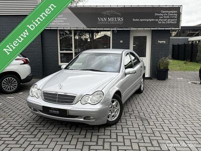 Grijs Gebruikt 2003 Mercedes C180 Classic Sedan | € 4.250 (Iets duurder)