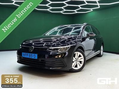 Zwart Occasion 2021 VW Golf VIII Stationwagen | € 19.950 (Goede deal)