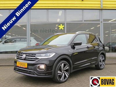 tweedehands VW T-Cross - 1.0 TSI AUTOMAAT / R-LINE in+ex / NAVI / COCKPIT PRO / LED