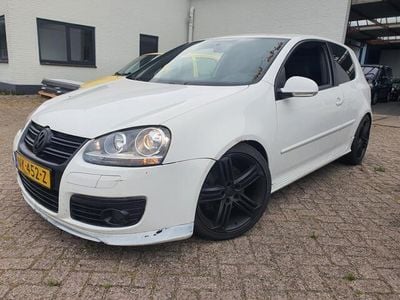 VW Golf V