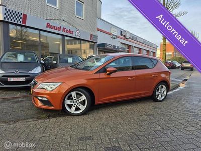 Oranje Occasion 2018 Seat Leon Business Hatchback | € 17.950 (Eerlijke prijs)