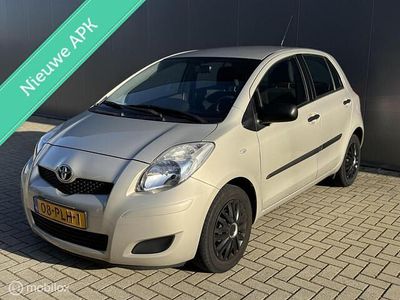 Occasion Toyota Yaris Comfort 101 PK (74 kW) 2011 Beige Hatchback