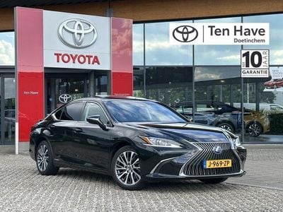 Lexus ES300H