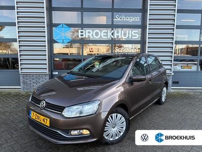 Bruin Gebruikt 2015 VW Polo Comfortline Hatchback | € 10.945 (Eerlijke prijs)
