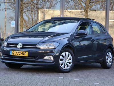 Grijs Occasion 2019 VW Polo Hatchback | € 16.995 (Eerlijke prijs)