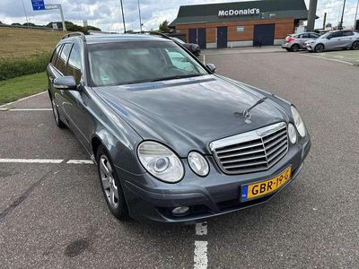 Mercedes E220