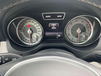 Zwart Occasion 2015 Mercedes 200 Edition 1 Stationwagen | € 16.000