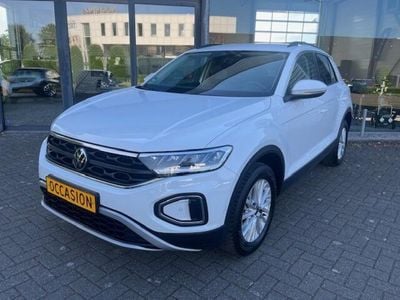 Wit Gebruikt 2023 VW T-Roc Life SUV | € 23.500 (Goede deal)