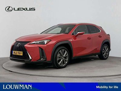 Lexus UX 250h