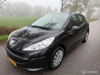 Zwart Occasion 2008 Peugeot 207 Hatchback | € 1.699 (Eerlijke prijs)