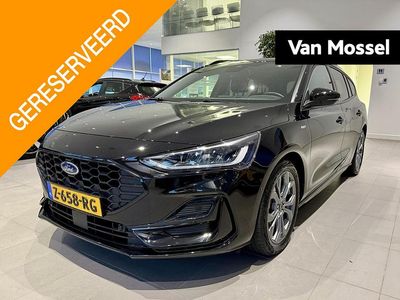 Zwart Gebruikt 2024 Ford Focus ST-Line Stationwagen | € 26.995 (Eerlijke prijs)