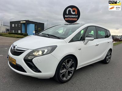Wit Occasion 2012 Opel Zafira Tourer Cosmo MPV | € 2.500 (Eerlijke prijs)