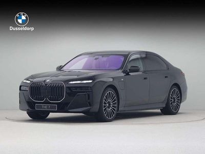 BMW 750e
