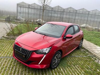 Rood (metallic) Gebruikt 2020 Peugeot 208 Active Hatchback | € 13.999 (Goede deal)