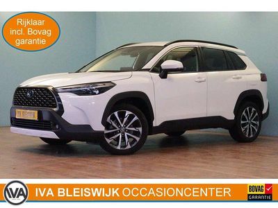 Wit Occasion 2025 Toyota Corolla Cross SUV | € 34.399 (Goede deal)