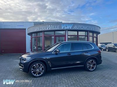 Grijs Occasion 2022 BMW X5 Executive SUV | € 61.999