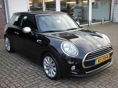 Occasion Mini Cooper Business 136 PK (100 kW) 2018 Zwart Hatchback