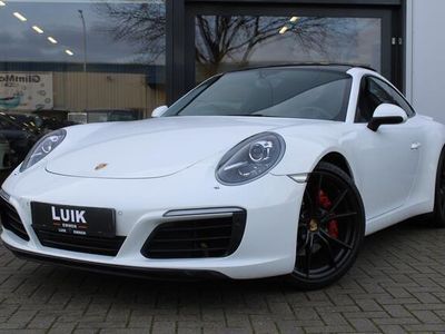 Porsche 911 Carrera
