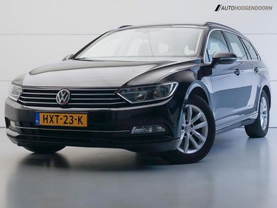 Zwart (metallic) Gebruikt 2015 VW Passat Edition Stationwagen | € 12.945 (Super prijs)