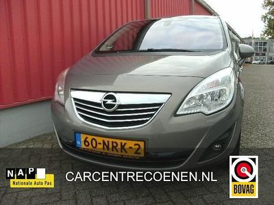 Bruin Gebruikt 2010 Opel Meriva Cosmo MPV | € 4.450 (Duur)