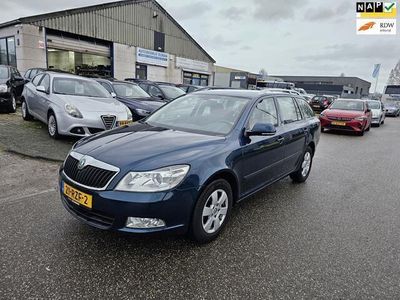 tweedehands Skoda Octavia Combi 1.2 TSI Elegance Clima! Bj:2011 NAP!