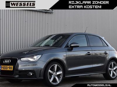 Grijs (metallic) Occasion 2014 Audi A1 Sportback S-Line Hatchback | € 13.950 (Iets duurder)