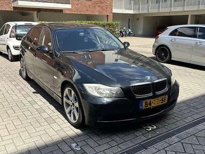 BMW 325