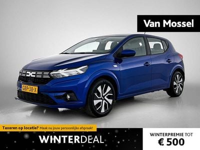 Blauw Occasion 2024 Dacia Sandero Expression Hatchback | € 16.939 (Goede deal)