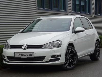 Wit (metallic) Occasion 2014 VW Golf VII Cup Hatchback | € 10.750 (Iets duurder)