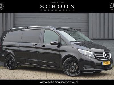 Zwart (metallic) Occasion 2018 Mercedes V220 MPV | € 29.950