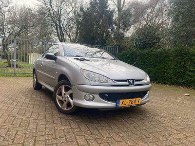 tweedehands Peugeot 206 CC 1.6-16V