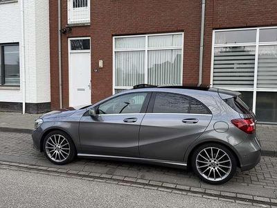 Occasion Mercedes A180 Prestige 122 PK (89 kW) 2017 Grijs Hatchback