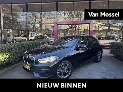 Occasion BMW 118 Basis 136 PK (100 kW) 2024 Zwart Hatchback