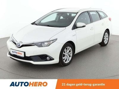 Toyota Auris Hybrid