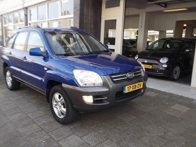 tweedehands Kia Sportage 2.0 CVVT X-ecutive NIEUWSTAAT TREKHAAK AIRCO